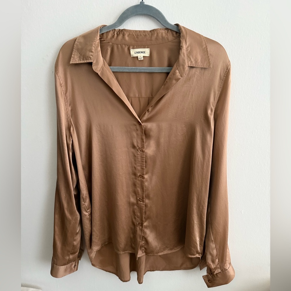 L'AGENCE 100% Silk Button Down